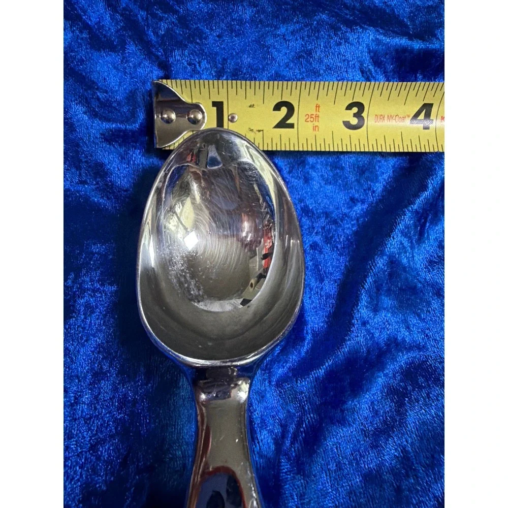 KitchenAid Ice Cream Scoop White Ergonomic Handle Zinc Alloy‎ Head 8.5 Inch Cute